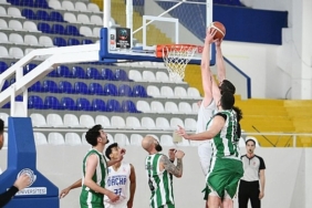 ege-universitesi-dacka-ust-uste-ucuncu-galibiyetini-aldi.jpg