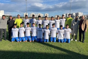 kemer-belediyespor-u16-play-off-sansini-surduruyor.jpg