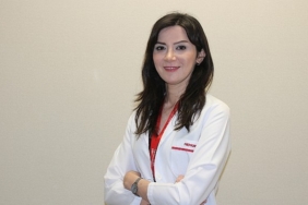 orta-kulak-iltihabi-tedavi-edilmezse-yuz-felci-yapabilir.jpg