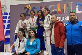 baskan-cercioglunun-spora-ve-sporculara-verdigi-destek-ile-kazanan-aydin-oluyor.jpg