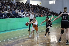 sampiyon-gurespor-ferhatoglu-edremit-belediyesi-gurespor-25-yil-sonra-super-ligde.jpg