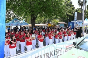 60-cumhurbaskanligi-bisiklet-turunun-kemer-kalkan-etabi-basladi.jpg