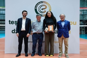 eczacibasi-dynavit-2024-2025-sezonuna-veda-etti.jpg