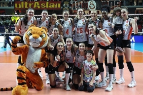 eczacibasi-dynavit-vodafone-sultanlar-ligini-ucuncu-sirada-tamamladi.jpg