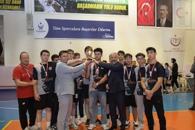 okullar-arasi-voleybol-turnuvasi-tamamlandi.jpg