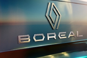 renault-yeni-suv-modelinin-adini-acikladi-boreal.jpg