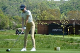 sahibinden-com-spora-destegini-golf-sahalarina-tasidi.jpg