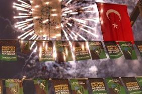sampiyonluk-gecesinde-cosku-hic-dinmedi.jpg