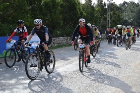 trans-taurus-dag-bisikleti-etap-yarislari-devam-ediyor.jpg