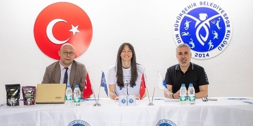 aydin-buyuksehir-belediyespor-kaptan-fatma-sekerci-ile-yola-devam-ediyor.jpg
