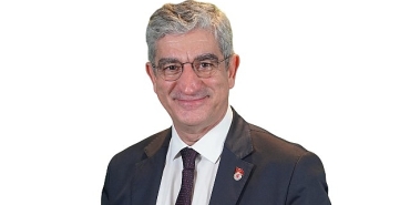 genc-yasta-hipertansiyon-tanisi-alanlar-ilaclarini-aksatmamali.jpg