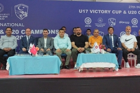 kemerde-uluslararasi-gures-heyecani.jpg