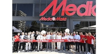 mediamarkt-adana-turgut-ozal-magazasini-adanorm-focusa-tasidi.jpg