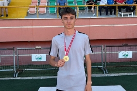 nevsehir-belediyesi-sk-sporcusu-turkiye-birincisi-oldu.jpg