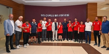 baskan-pekyatirmaci-avrupa-sampiyonu-ozel-milli-sporculari-agirladi.jpg