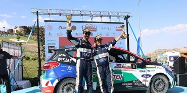kapadokya-rallisi-odul-toreni.jpg