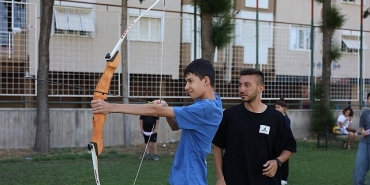 okculuga-buyuk-ilgi-baskan-cercioglu-cocuklari-spora-kazandiriyor.jpg
