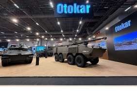 otokar-idef-2025e-10-zirhli-araciyla-katiliyor.jpg