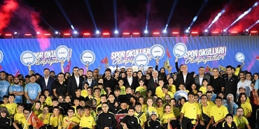 baskan-altay-spor-okullari-olimpiyatlarina-katilan-tum-gencleri-tebrik-etti.jpg