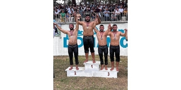 belediye-gurescisi-balci-ikinci-oldu.jpg