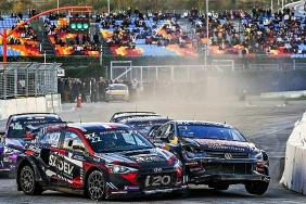 rallikros-yildizlari-cifte-final-icin-tosfed-istanbul-parkta.jpg