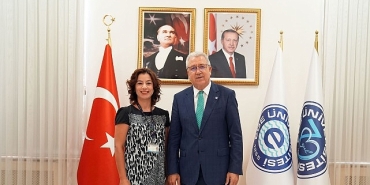 eksozom-destekli-goz-yuzeyi-kok-hucre-kulturu.jpg