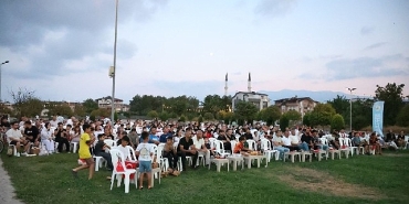 milli-heyecan-kartepede-dev-ekranda-yasandi.jpg
