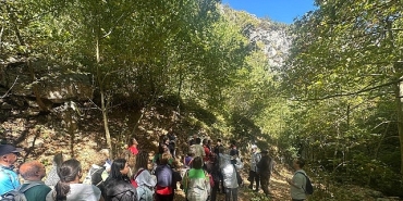 mysia-yollarinda-alzheimera-karsi-farkindalik-yuruyusu.jpg