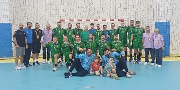 nilufer-belediyespor-deplasmanda-mihalicciki-maglup-etti.jpg