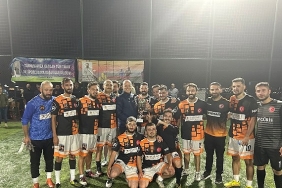 parsan-futbol-takimi-sampiyon-oldu.jpg