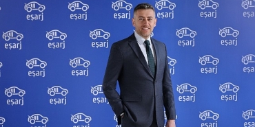 esarj-auto-ozelligi-ile-tek-adimda-kolay-ve-guvenli-sarjlanma-yeniligi.jpg