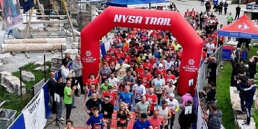 tarihin-kalbinde-doganin-icinde-run-nysa-coskusu.jpg