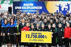 amator-spor-kuluplerinden-baskan-dutluluya-tesekkur.jpg
