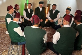 asirlardir-suren-yakaris-notalarla-bulustu.jpg