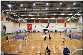 osmangazide-badminton-heyecani-zirveye-tasti.jpg
