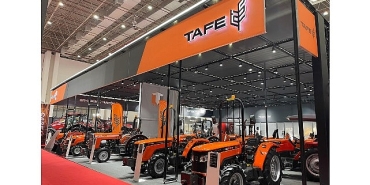 tafe-traktor-izmir-tarim-fuarinda-yeni-bahce-ve-meyve-traktorlerini-sergiliyor.jpg