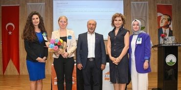 Alzheimer’de Erken Tanının Önemi Osmangazi’de Konuşuldu