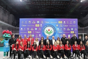Nilüfer Belediyespor Eker Voleybol Takımı yeni sezona hazır