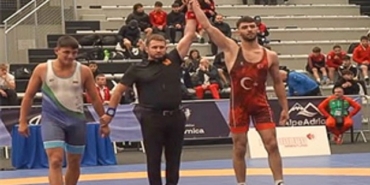 İzmirli Muhammed Balkan ikincisi oldu