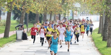Küçükçekmece'de Geleneksel 29 Ekim Cumhuriyet Koşusu Gerçekleştirildi